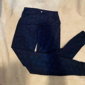 Lululemon geometric leggings